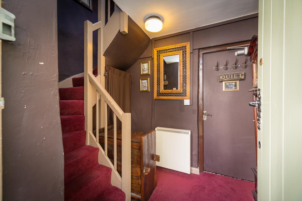 Trembling Madness Apartments York Esterno foto